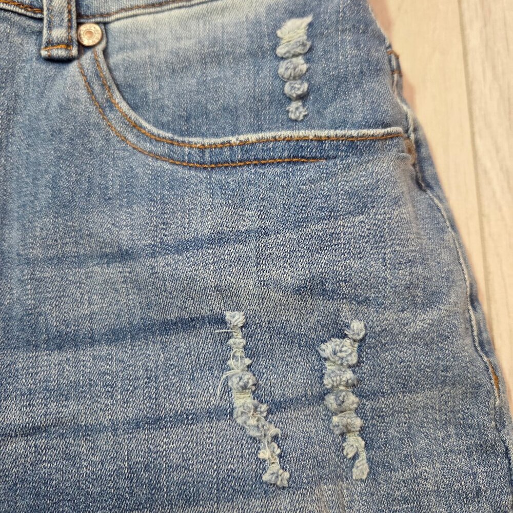 Amazon Denim Shorts Womens 28-6 Cutoff Frayed Ripped Jeans Mini Medium Wash - Picture 5 of 9